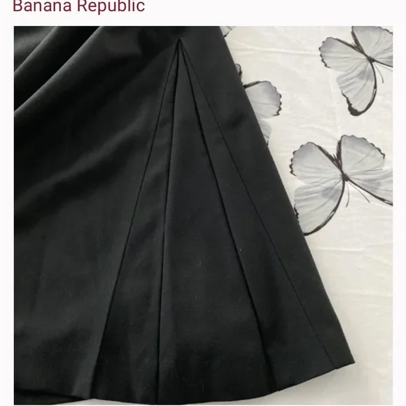 Banana republic skirt - Picture 2 of 5